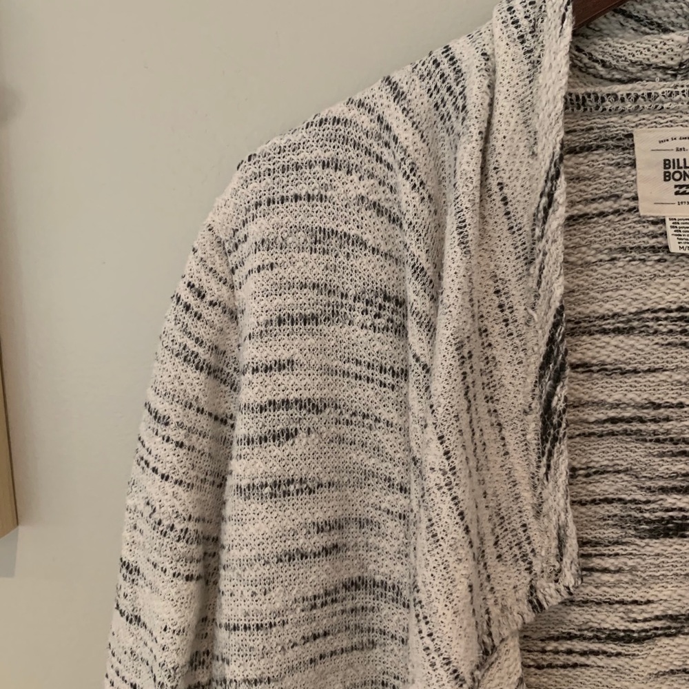 Billabong | Women’s Open Front Sweater size M